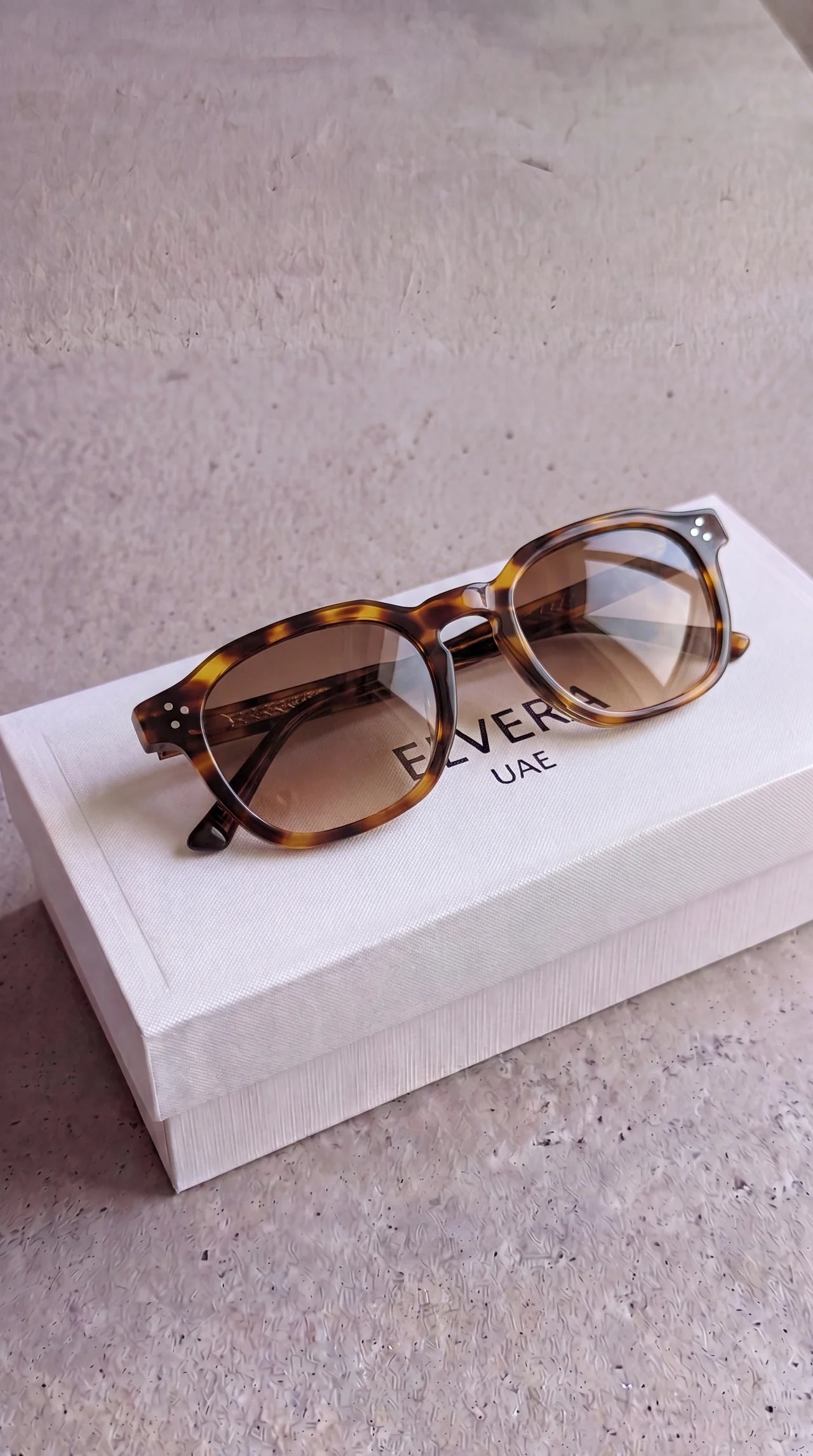 Theyab's Sunglasses - Buy 1 get 1 Free